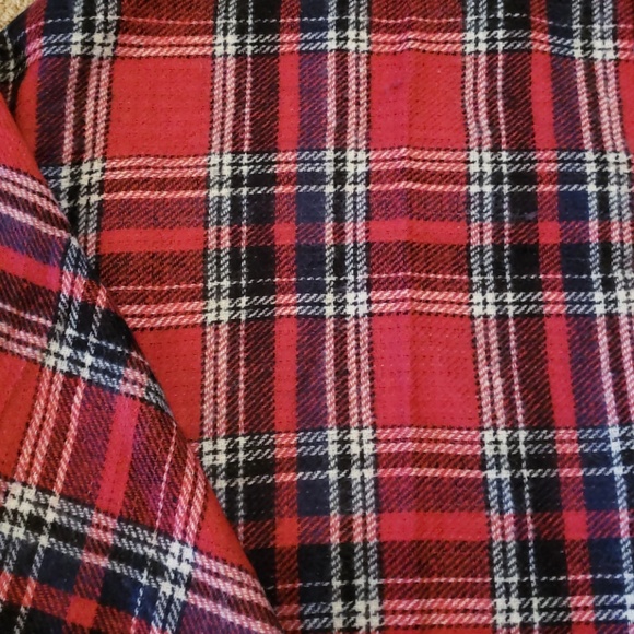 Red Plaid poncho One Size - Picture 3 of 3